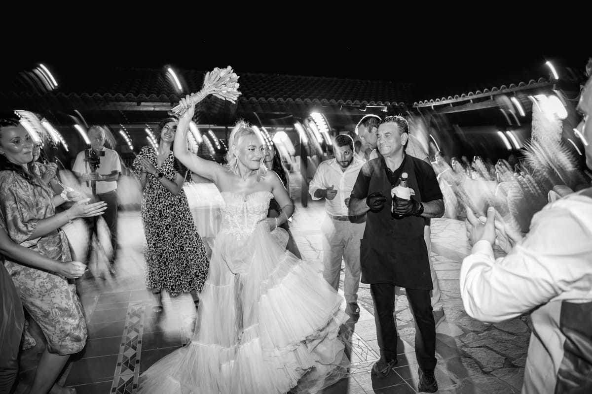 Κωνσταντίνος & Ραφαέλλα - Θεσσαλονίκη : Real Wedding by Caravel Studio